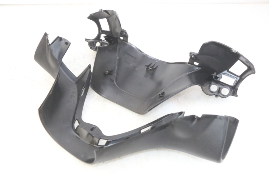 photo de STUURHOES PIAGGIO XEVO - X EVO 125 (2007 - 2017) - Detail van het onderdeel