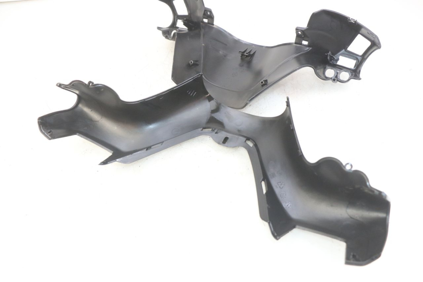 photo de STUURHOES PIAGGIO XEVO - X EVO 125 (2007 - 2017) - Kenmerkende details