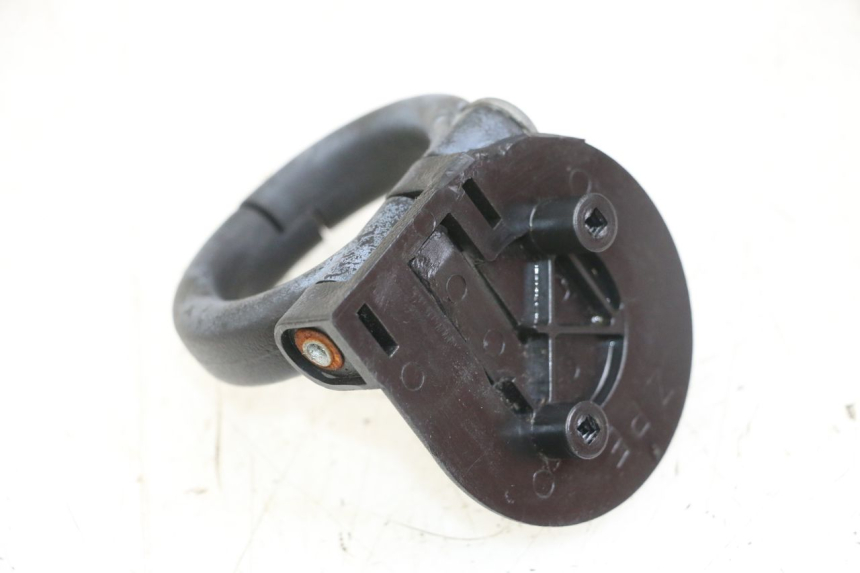 photo de TASHAKJEHAKJE APRILIA SR MOTARD 50 (2012 - 2018) - Zoom op gebruiksstaat