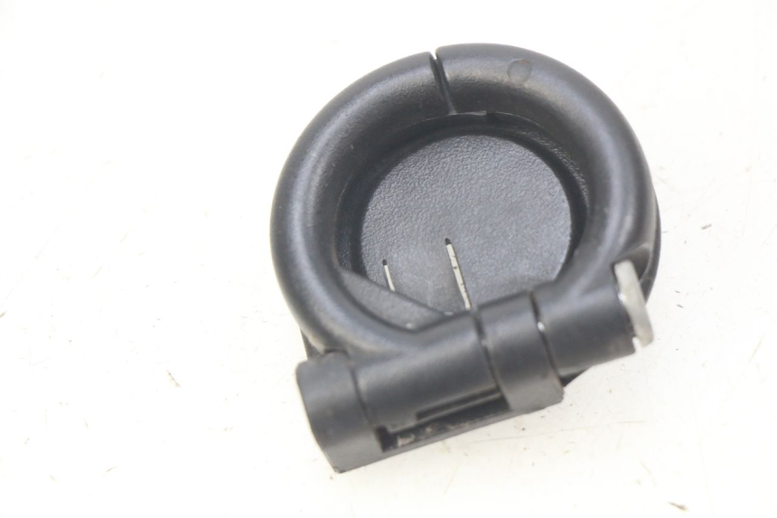 photo de TASHAKJE HAAKJE PIAGGIO FLY 2T 50 (2004 - 2017) - Detail van het onderdeel