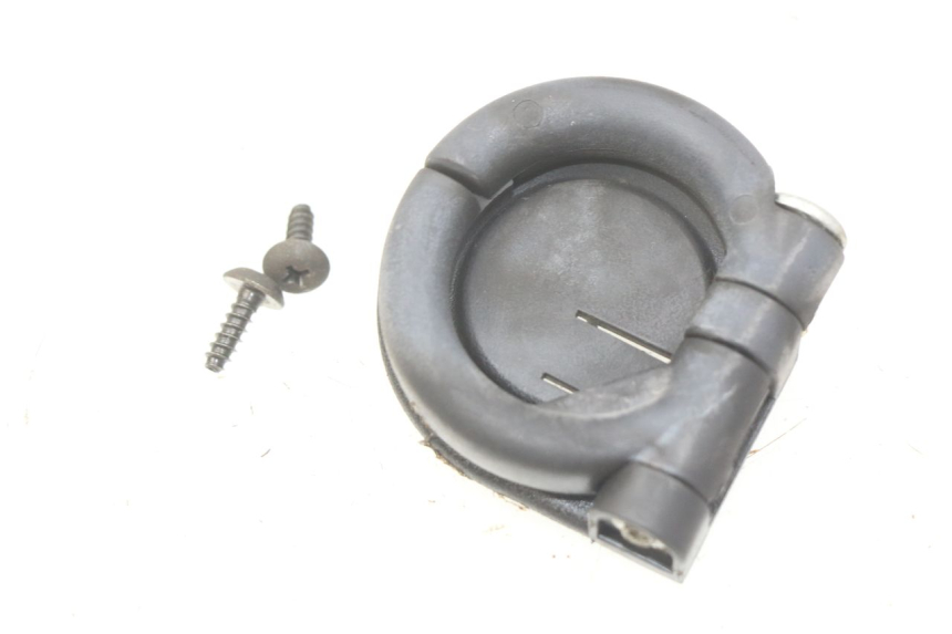 photo de TASHAKJE HAAKJE PIAGGIO FLY 100 (2006 - 2010) - Zoom op gebruiksstaat