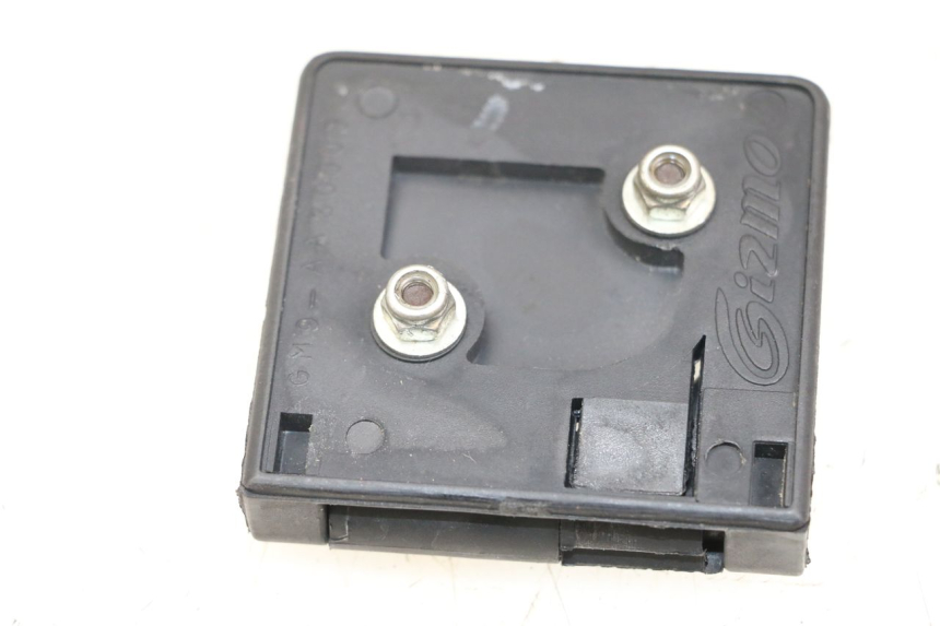 photo de TASHAKJE HAAKJE PEUGEOT GEOPOLIS RS 125 (2007 - 2009) - Zoom op gebruiksstaat