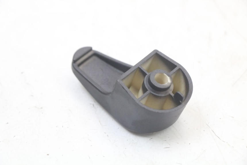 photo de TASHAKJEHAKJE JM MOTORS VX 125 (2022 - 2025) - Technische close-up