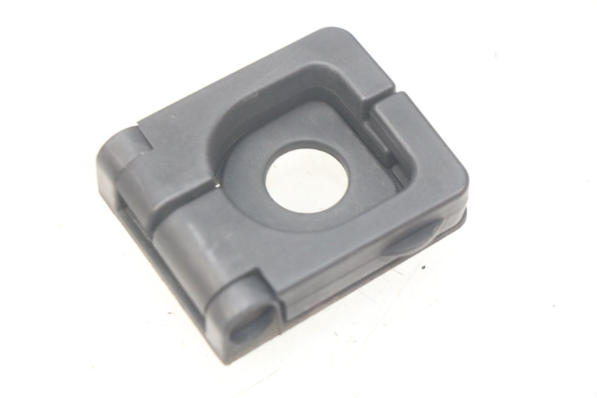 photo de TASHAKJEHAKJE PEUGEOT KISBEE 2T 50 (2010 - 2017) - Zoom op gebruiksstaat