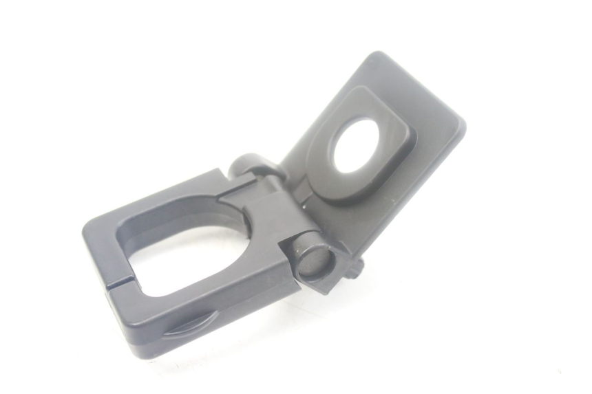 photo de TASHAKJE HAAKJE PEUGEOT KISBEE 4T 50 (2010 - 2017) - Andere kijkhoek