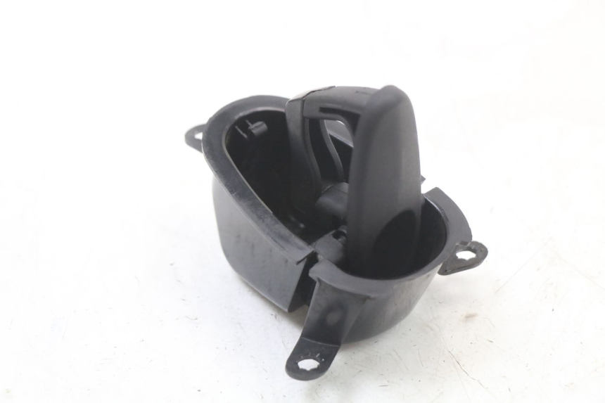 photo de TASHAKJEHAKJE PEUGEOT DJANGO 125 (2014 - 2017) - Technische close-up