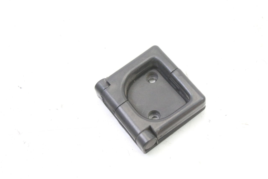 photo de TASHAKJEHAKJE PEUGEOT SATELIS COMPRESSOR K15 125 (2006 - 2009) - Detail van het onderdeel