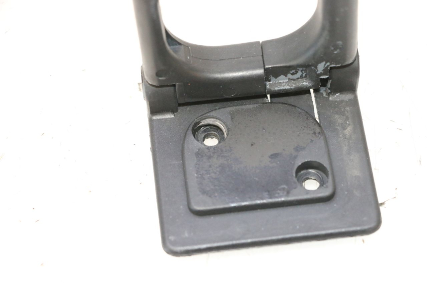 photo de TASHAKJEHAKJE PEUGEOT SATELIS COMPRESSOR K15 125 (2006 - 2009) - Detail van het onderdeel