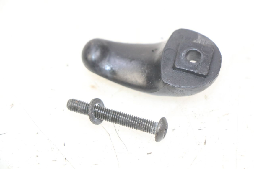 photo de TASHAKJEHAKJE APRILIA SCARABEO 100 (2003 - 2012) - Detail van het onderdeel