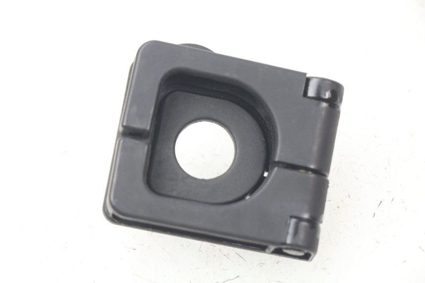 photo de TASHAKJE HAAKJE PEUGEOT SPEEDFIGHT 3 AIR 50 (2009 - 2015) - Detail van het onderdeel