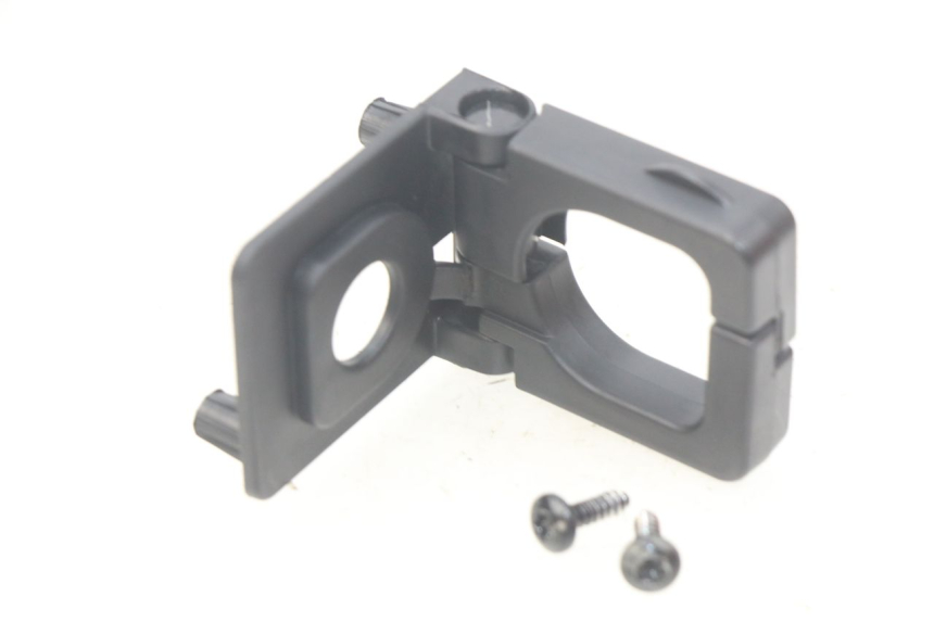 photo de TASHAKJEHAKJE PEUGEOT STREETZONE 4T 50 (2018 - 2023) - Detail van het onderdeel