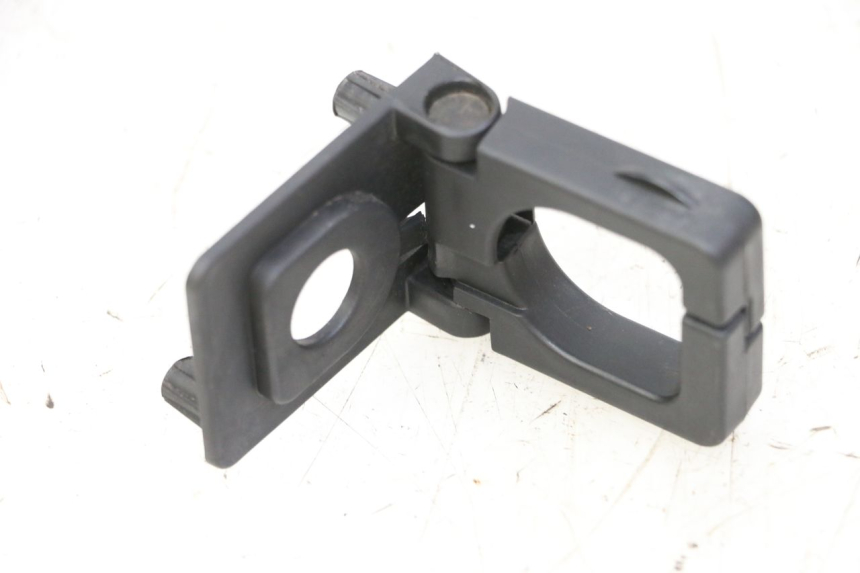 photo de TASHAAKJE PEUGEOT STREETZONE I NAKED 2T 50 (2018 - 2020) - Hoofdaanzicht