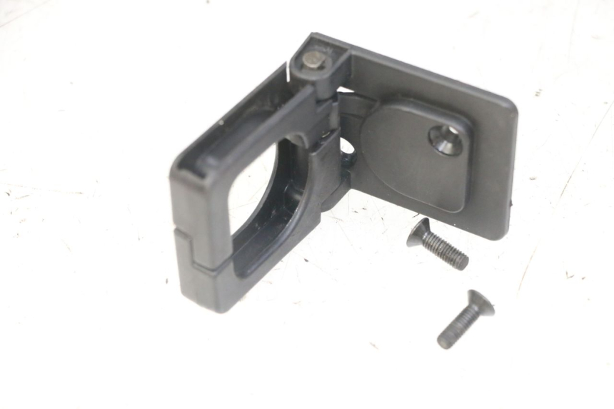 photo de TASHAKJEHAKJE PEUGEOT VIVACITY NEW 4T 50 (2008 - 2017) - Hoofdaanzicht