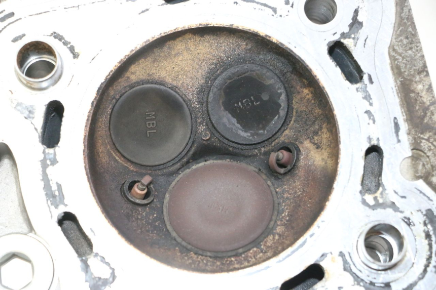 photo de ACHTERKOP HONDA NTV DEAUVILLE 650 (2001 - 2006) - Zoom op kwaliteit