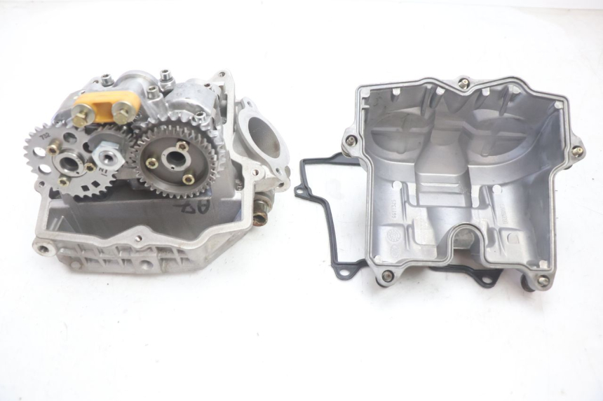 photo de ACHTERSTE KOP CAN-AM SPYDER RS 1000 (2008 - 2012) - Hoofdaanzicht