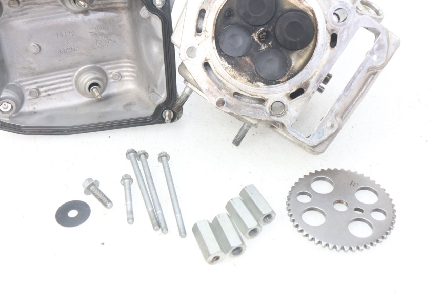 photo de ACHTERKOPPENDEEL APRILIA SRV 850 (2012 - 2017) - Staat van het oppervlak