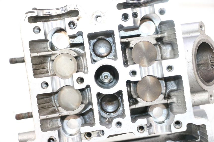 photo de ACHTERKOP SUZUKI SV S 650 (1999 - 2002) - Visuele inspectie