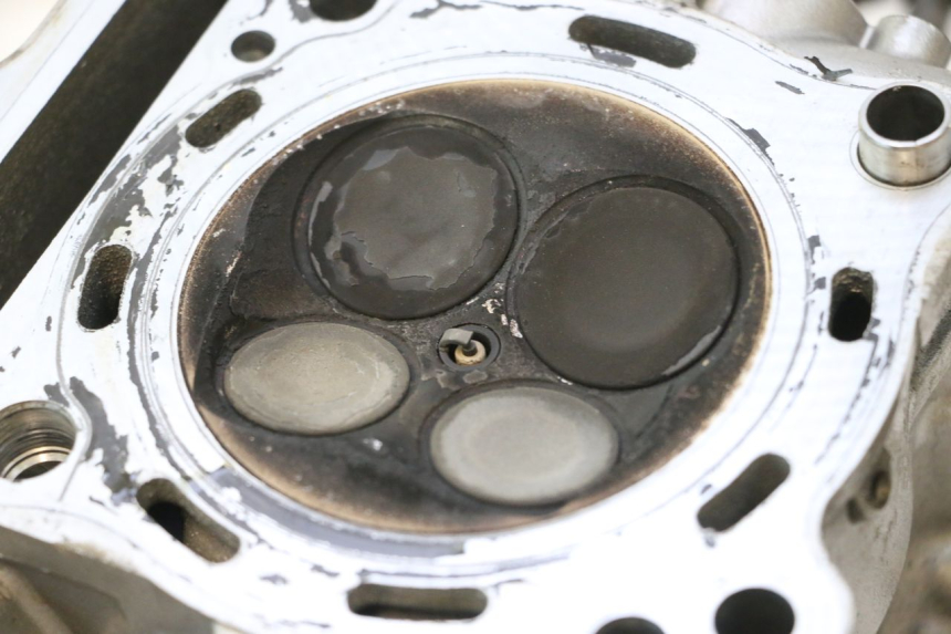 photo de ACHTERSTE KOP SUZUKI SV S 650 (2003 - 2009) - Gecontroleerd onderdeel