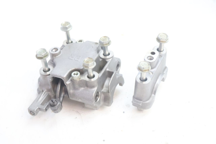 photo de ACHTERSTE KOP HONDA XLV VARADERO 125 (2007 - 2012) - Detail van het onderdeel