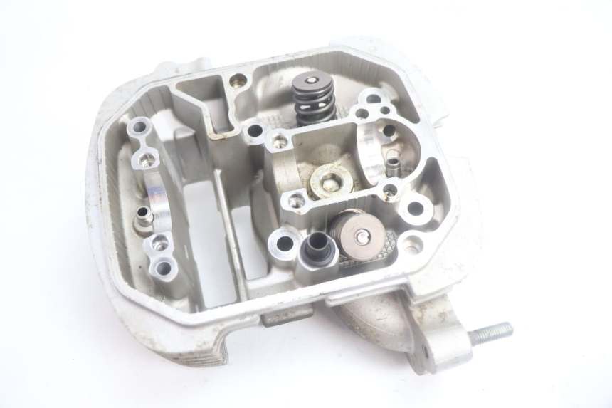 photo de ACHTERSTE KOP HONDA XLV VARADERO 125 (2007 - 2012) - Detailaanzicht