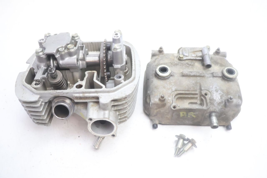 photo de ACHTERSTE KOP HONDA XLV VARADERO 125 (2007 - 2012) - Zoom op kwaliteit