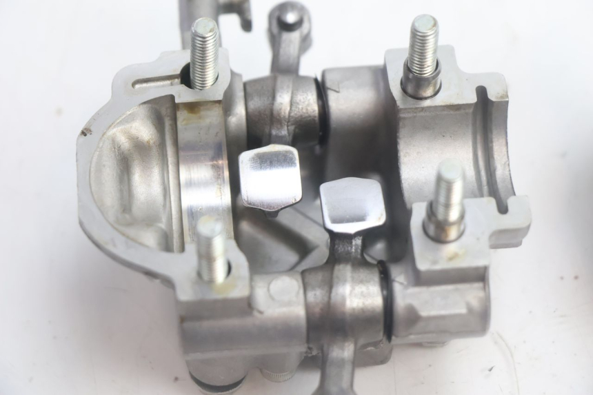 photo de ACHTERSTE KOP HONDA XLV VARADERO 125 (2007 - 2012) - Andere kijkhoek