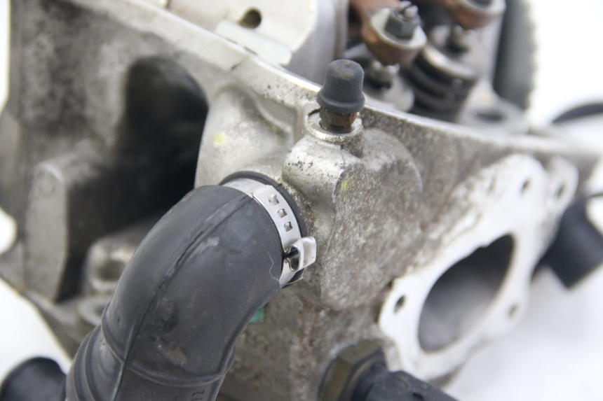 photo de KOPPELINGSHUIS APRILIA ATLANTIC 500 (2002 - 2003) - Zoom op componenten