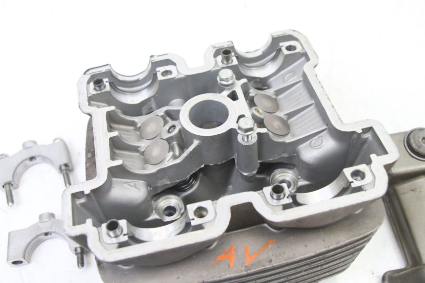 photo de VOORKANT KOPPELING HYOSUNG GTR 125 (2006 - 2008) - Detail van het onderdeel