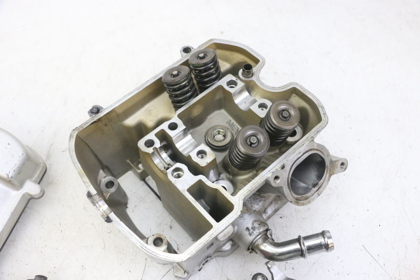 photo de VOORKANT KOPPELINGSHUIS HONDA NTV DEAUVILLE ABS 700 (2007 - 2016) - Alternatieve hoek