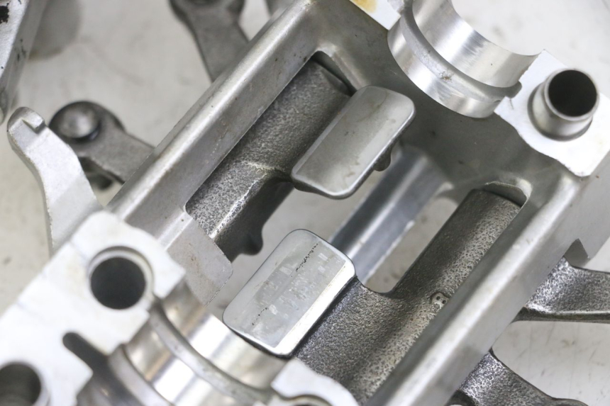 photo de VOORKANT KOPPELINGSHUIS HONDA NTV DEAUVILLE ABS 700 (2007 - 2016) - Technische close-up