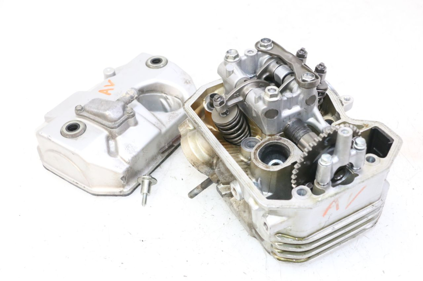 photo de VOORKOPPELING HONDA NTV DEAUVILLE 650 (2001 - 2006) - Bevestigingspunten