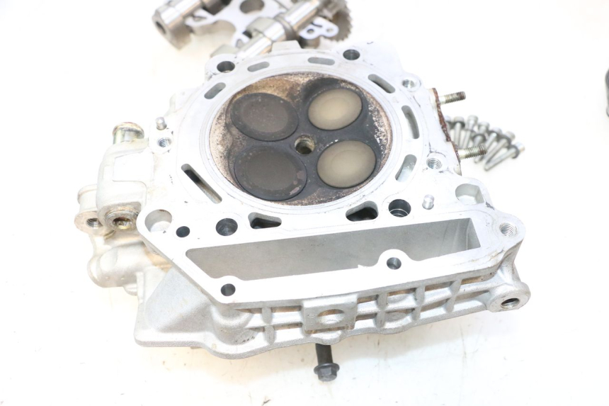 photo de VOORKANT CILINDERKOP CAN-AM SPYDER RS 1000 (2008 - 2012) - Profielaanzicht