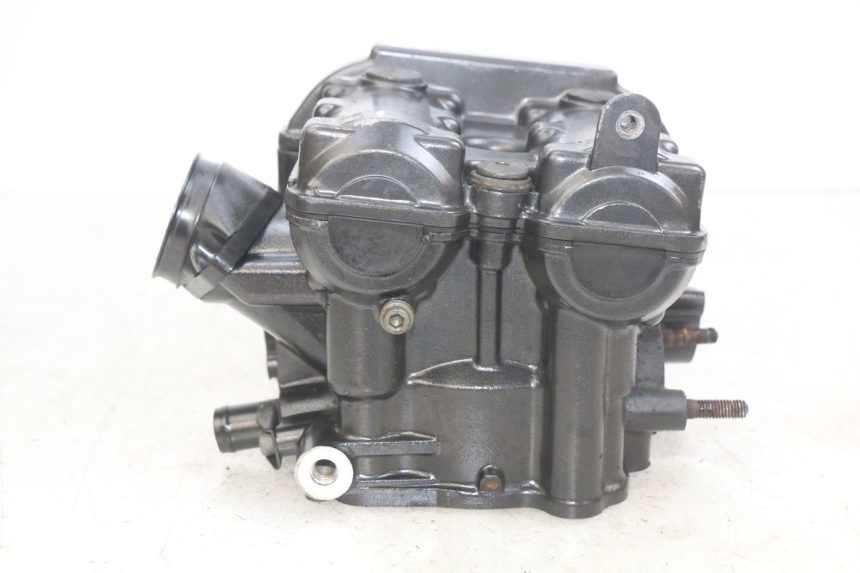 photo de VOORKANT KOPPELINGSHUIS SUZUKI SV N 650 (1999 - 2002) - Staat van het oppervlak