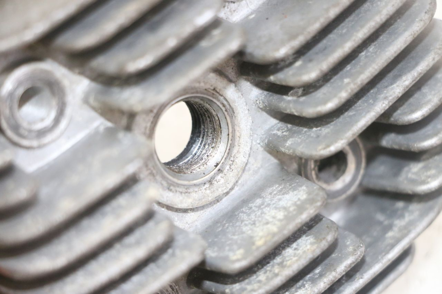 photo de KOPPELINGSHUIS MBK BOOSTER SPIRIT NAKED 50 (2004 - 2017) - Zoom op gebruiksstaat