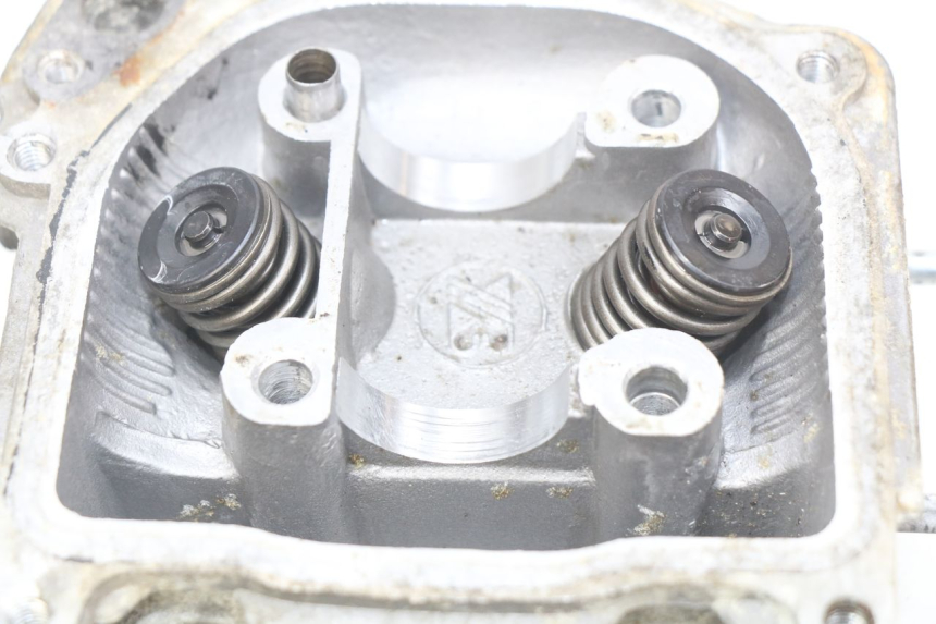 photo de KOPPELINGDEKSEL BAOTIAN BT 50 QT-12 50 (2007 - 2009) - Focus op structuur