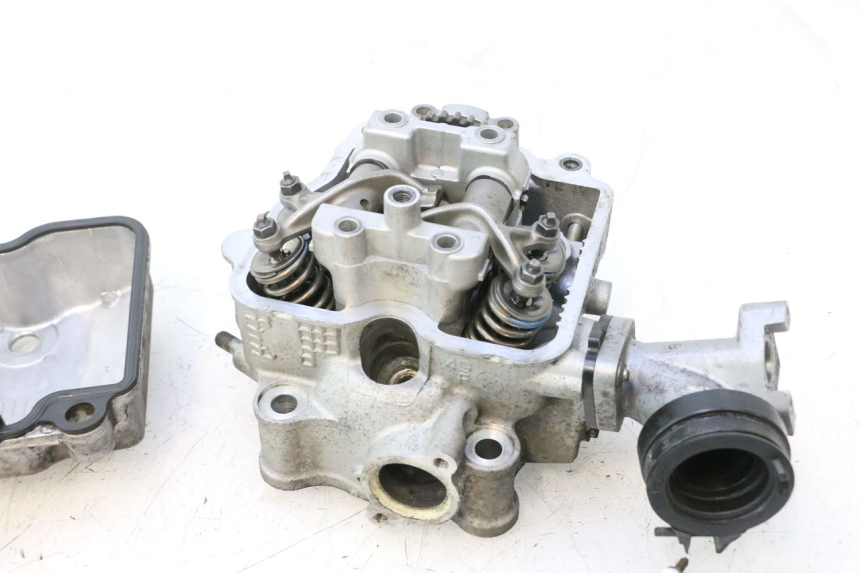 photo de KOPPELINGDEKSEL SUZUKI BURGMAN 125 (2007 - 2014) - Zoom op componenten