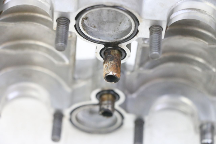 photo de KOPPELINGSHUIS HONDA CB R 1000 (2018 - 2023) - Zoom op gebruiksstaat