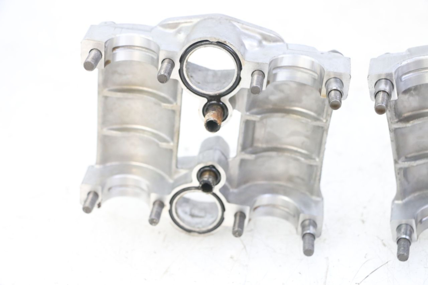 photo de KOPPELINGSHUIS HONDA CB R 1000 (2018 - 2023) - Bevestigingspunten