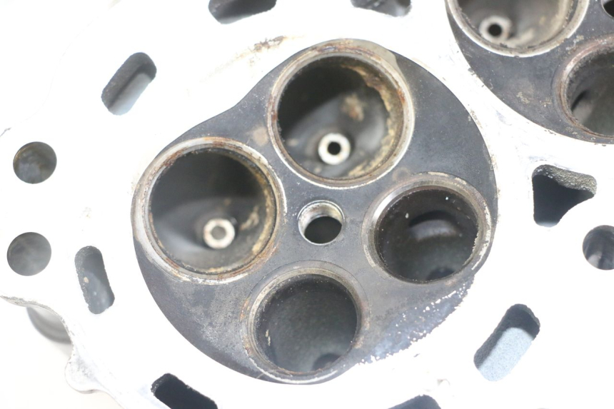 photo de KOPPELINGSHUIS HONDA CB R 1000 (2018 - 2023) - Staat van het oppervlak