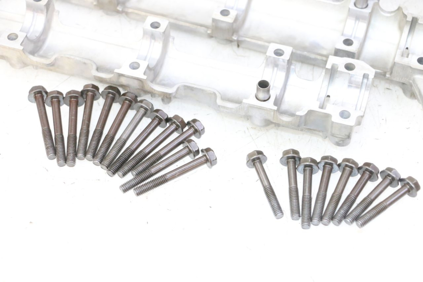 photo de KOPPELINGSHUIS HONDA CBR RR FIREBLADE 900 (1992 - 1994) - Zoom op gebruiksstaat