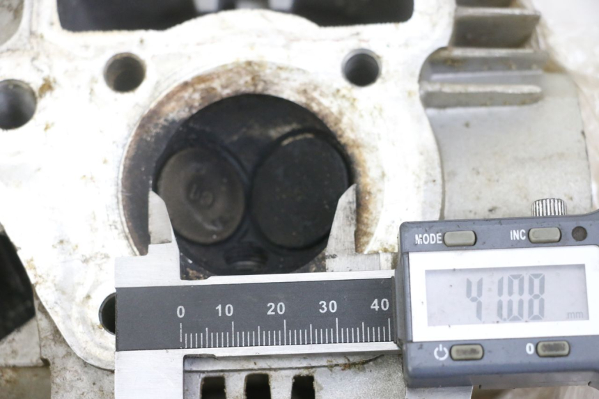 photo de KOPPELINGSHUIS CCR DIRT BIKE 110 - Detail van het onderdeel