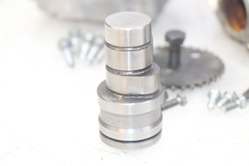 photo de KOPPELINGSHUIS PEUGEOT ELYSEO 125 (1999 - 2004) - Focus op structuur