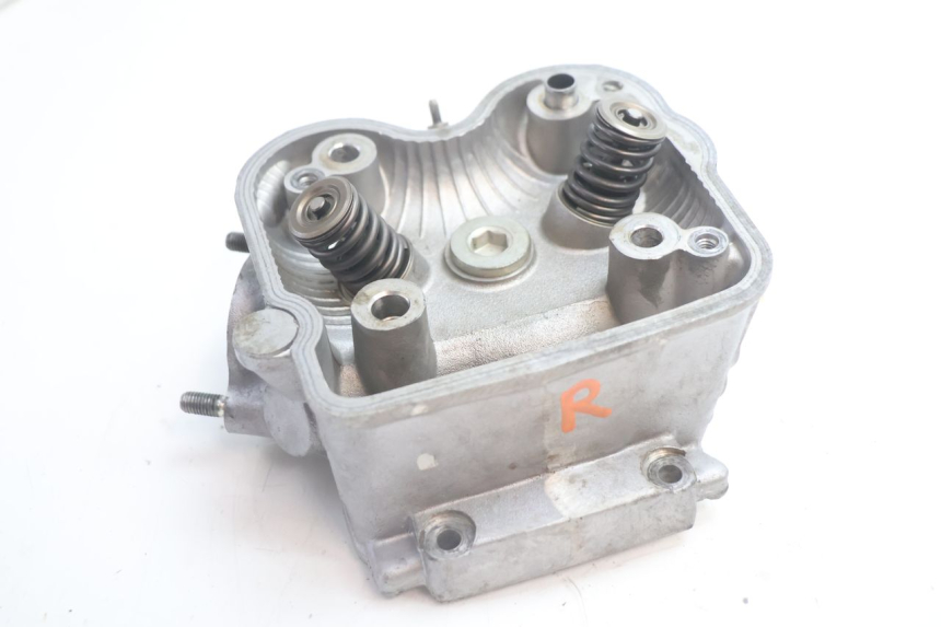 photo de KOPPELINGSHUIS HONDA FES S-WING SWING ABS 125 (2007 - 2015) - Kenmerkende details