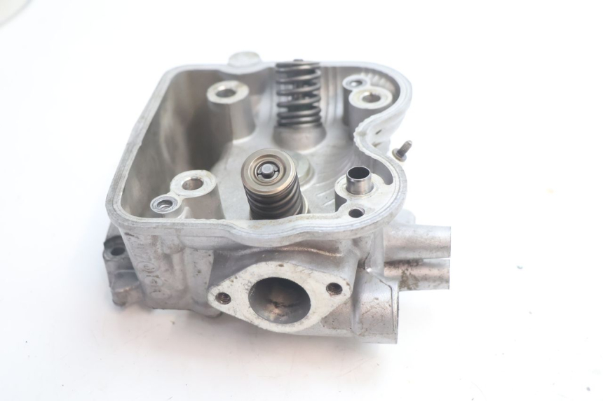 photo de KOPPELINGSHUIS HONDA FES S-WING SWING ABS 125 (2007 - 2015) - Zoom op componenten