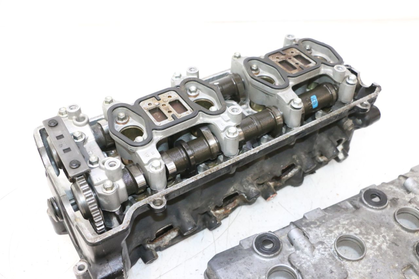 photo de KOPPELINGDEKSEL SUZUKI GSR 600 (2005 - 2012) - Profielaanzicht