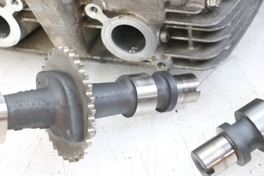 photo de KOPPELINGSHUIS SUZUKI GSX E 250 (1982 - 1983) - Staat van het oppervlak