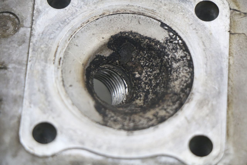 photo de KOPPELINGDEKSEL PEUGEOT LUDIX 50 (2008 - 2017) - Bevestigingspunten