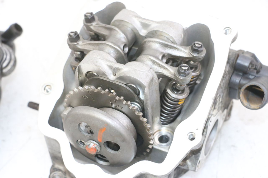 photo de KOPPELINGSHUIS PIAGGIO MP3 LT 300 (2010 - 2016) - Kenmerkende details