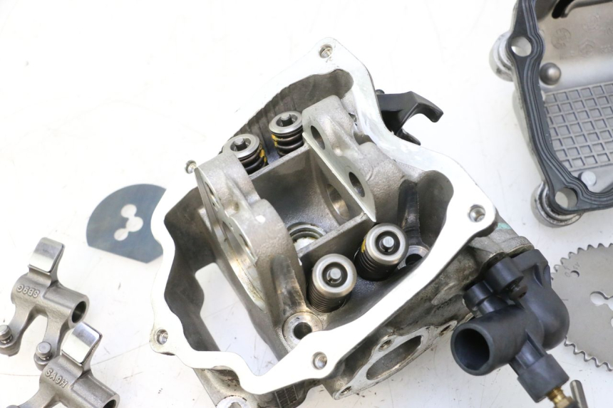 photo de KOPPELINGSHUIS PIAGGIO MP3 LT 300 (2010 - 2016) - Hoofdaanzicht