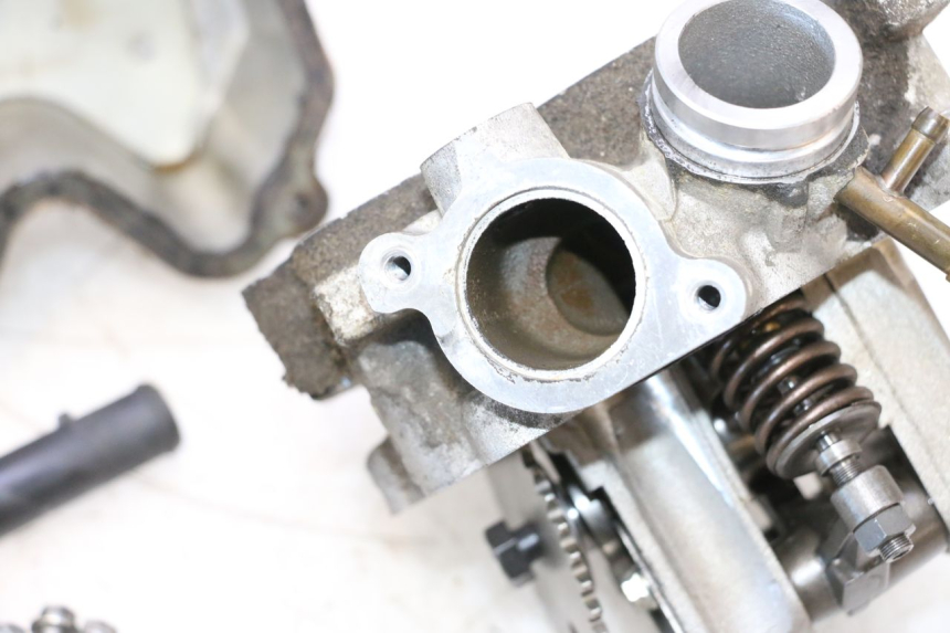 photo de KOPPELINGSHUIS PEUGEOT SATELIS COMPRESSOR K15 125 (2006 - 2009) - Markeringen en referenties